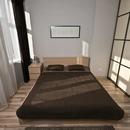 Avotu 8 Apartment *